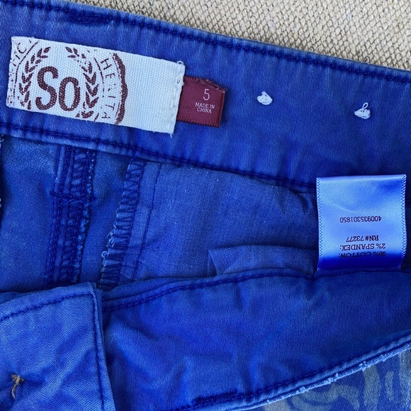 Grateful Dead good vibes Bermuda style shorts - Picture 6 of 10